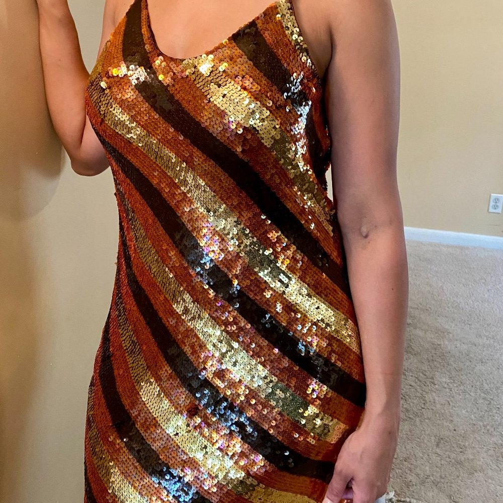 Golden Milky Wave dress